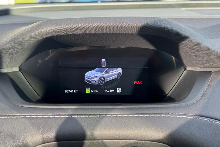 Sølv Skoda Enyaq fra 2023