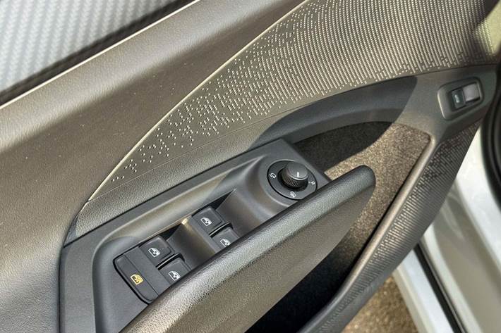 Sølv Skoda Enyaq fra 2023