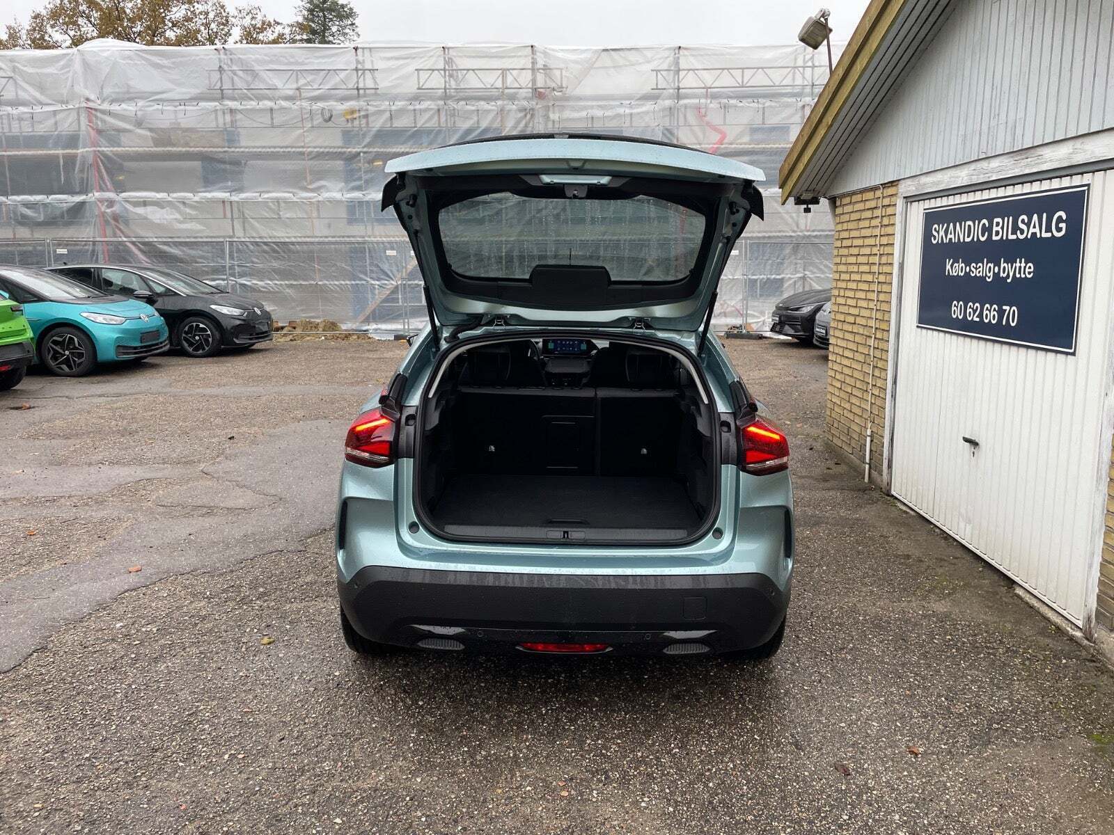 Turquoise Citroën ë-C4 fra 2023