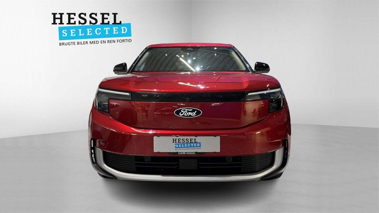 Ford Explorer 82 Premium Extended Range