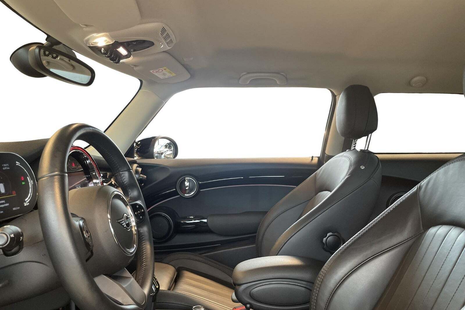 Mini Cooper SE Classic Trim