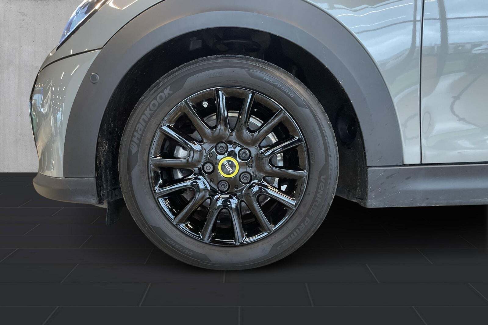 Grå Mini Cooper SE fra 2022