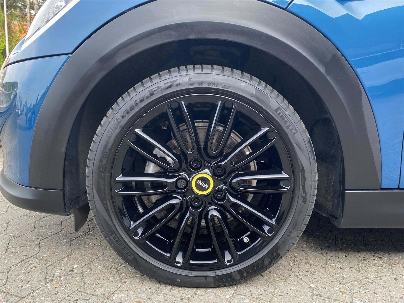 Mini Cooper SE Essential