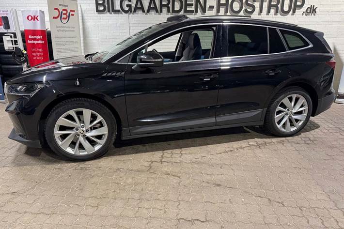Sort Skoda Enyaq fra 2022
