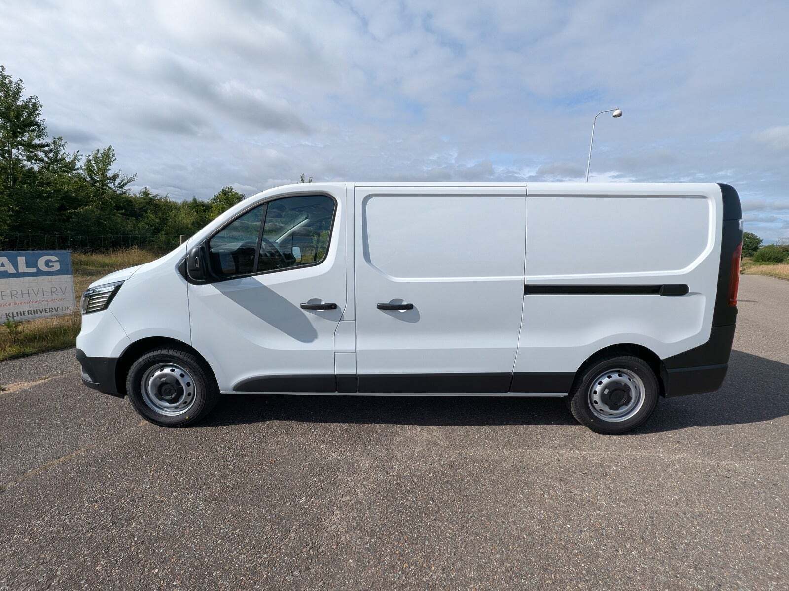 Renault Trafic 2,0 dCi 130 L2H1 Tekno
