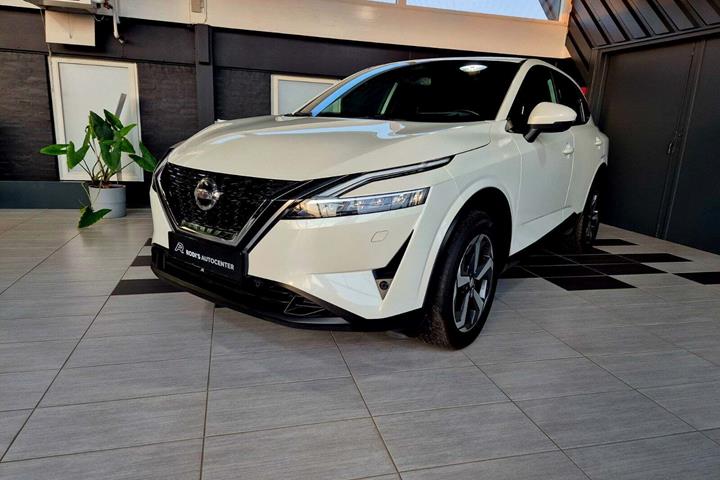 Hvid Nissan Qashqai fra 2021