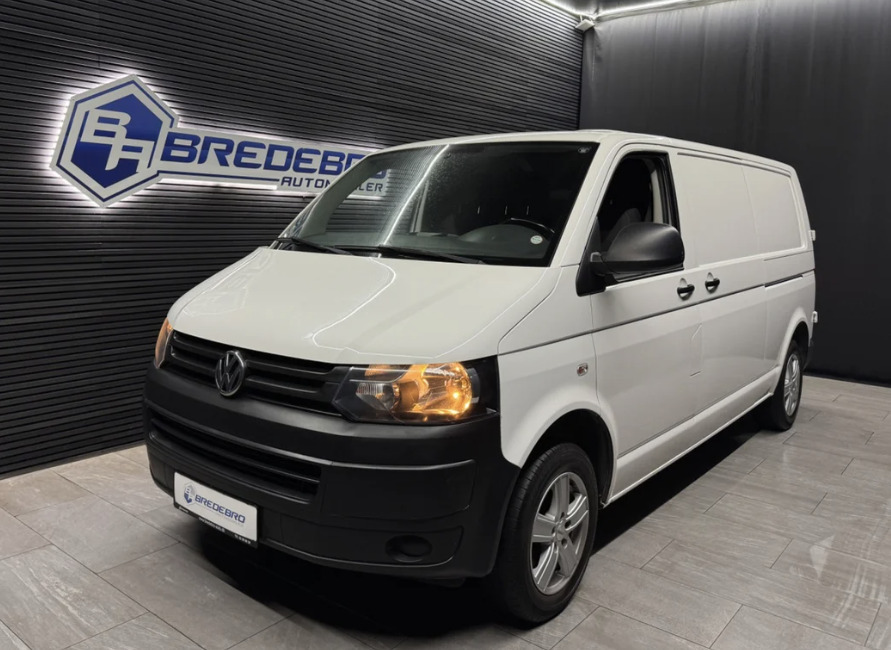 VW Transporter 2,0 TDi 114 Kassevogn lang