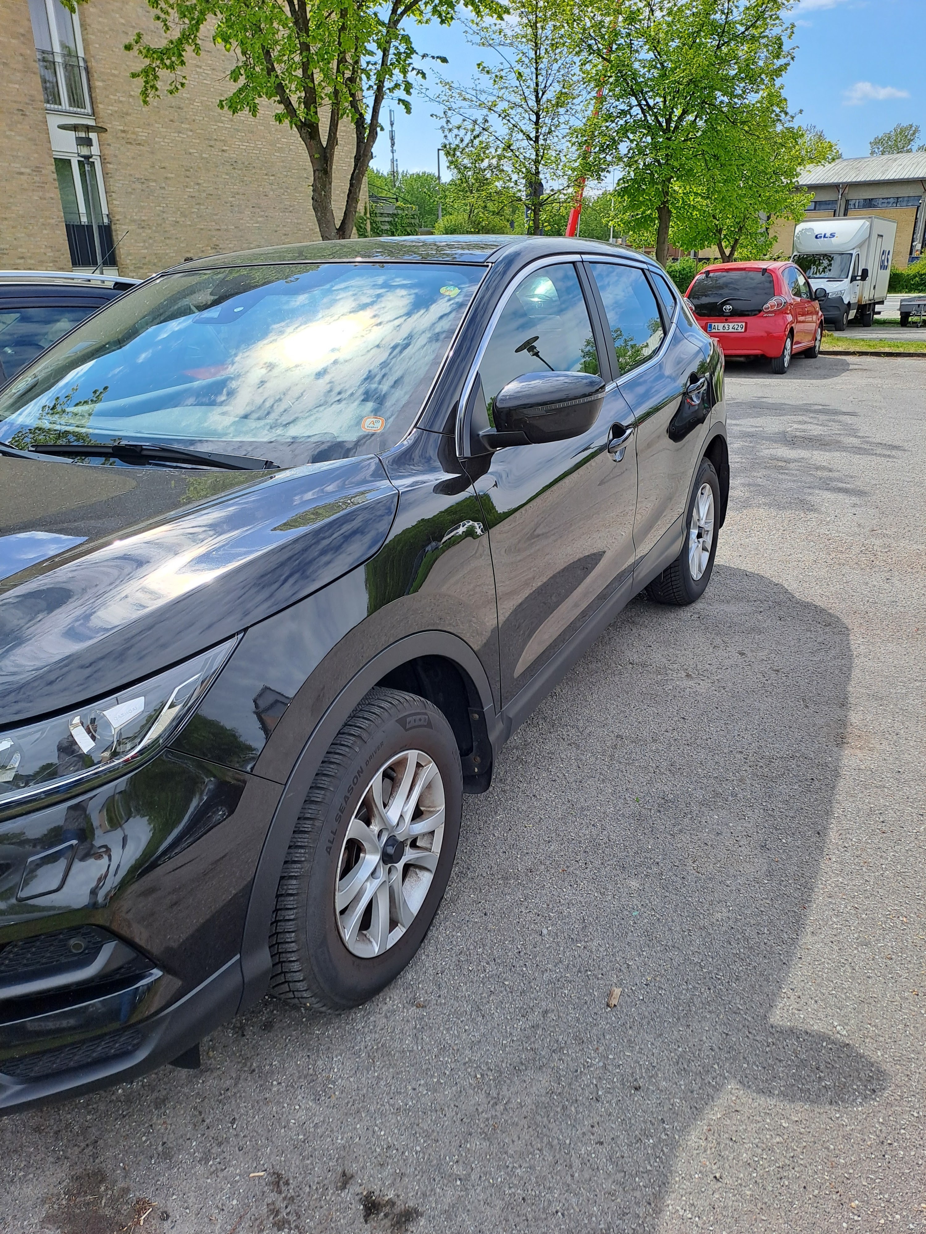 Nissan Qashqai 1,3 DIG-T 140 6 M/T