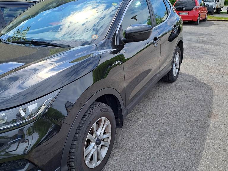 Nissan Qashqai 1,3 DIG-T 140 6 M/T