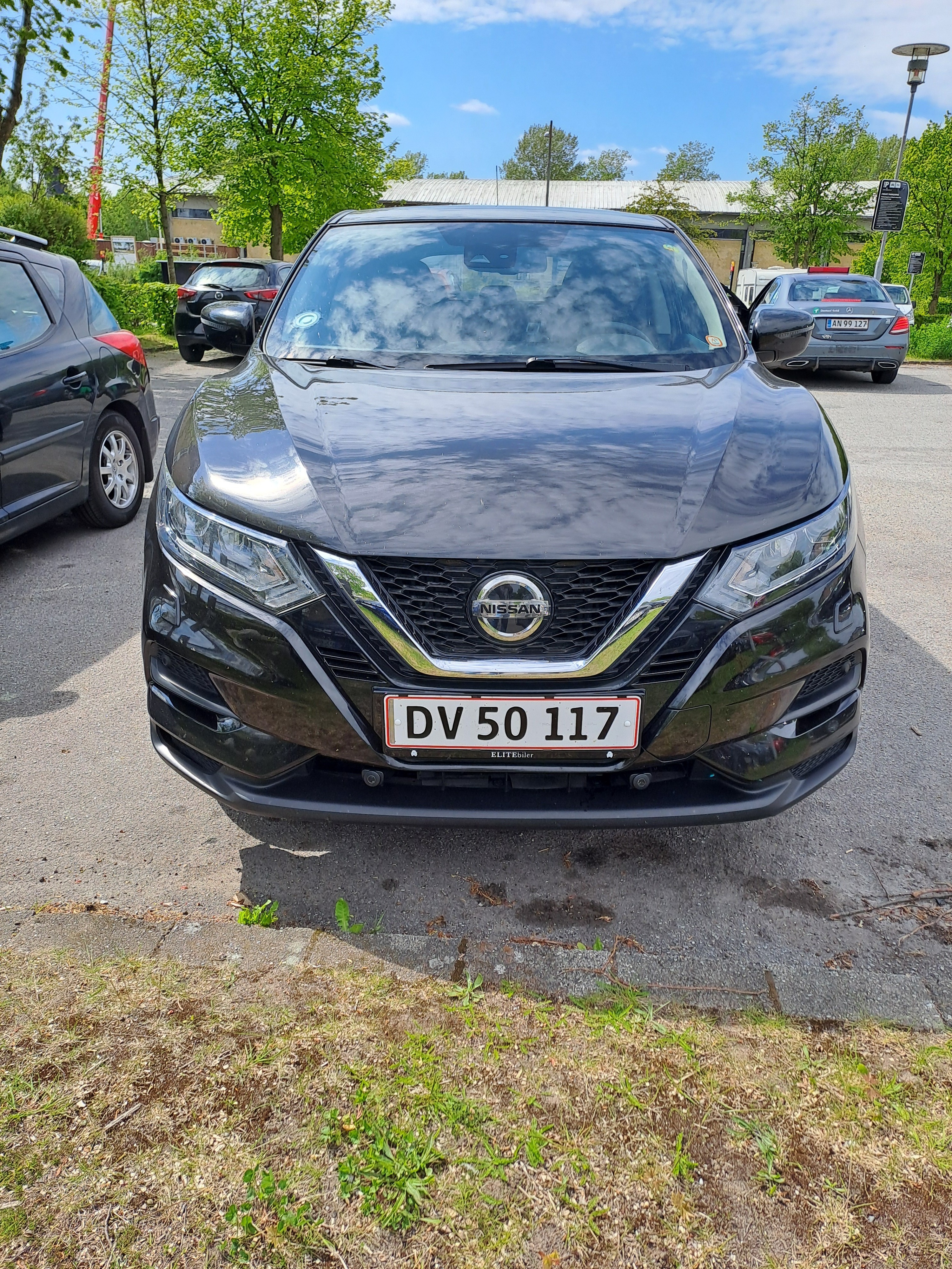 Sort Nissan Qashqai fra 2019