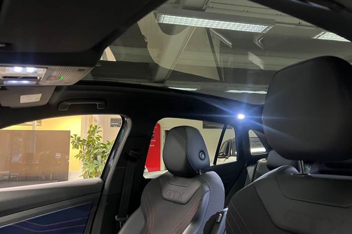 Grå VW ID.4 fra 2022