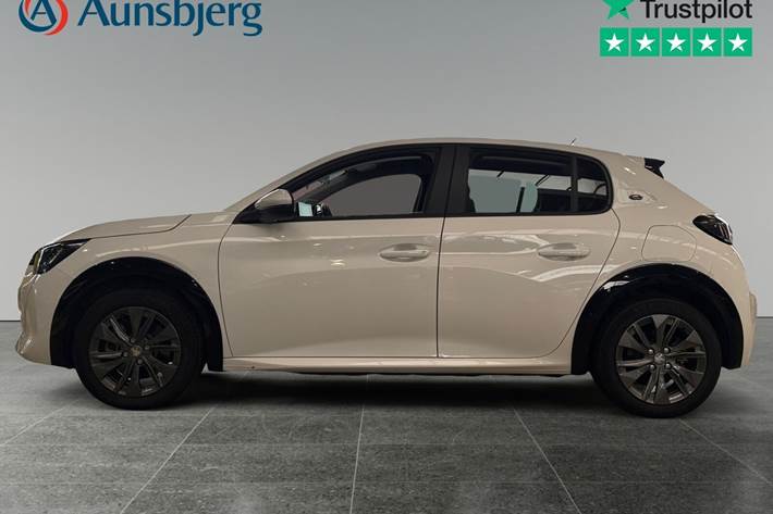 Hvid Peugeot e-208 fra 2021