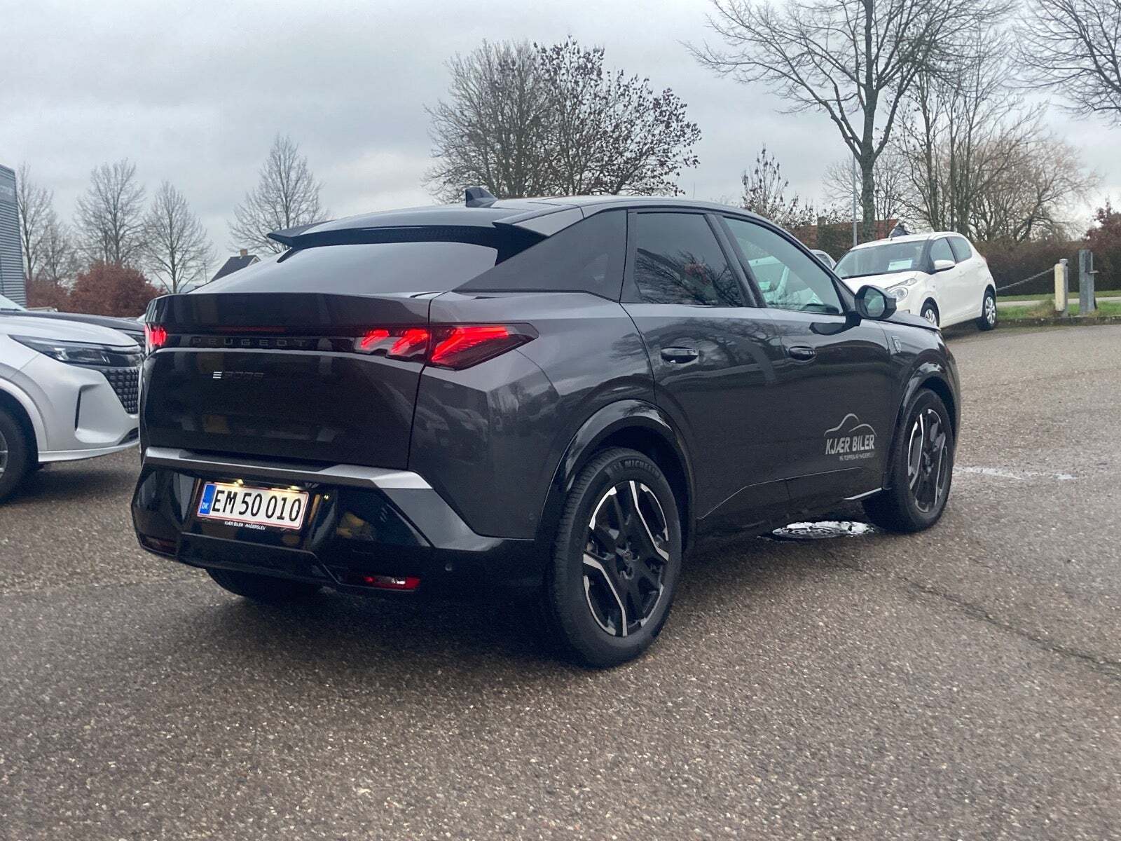 Peugeot e-3008 77 GT Pack