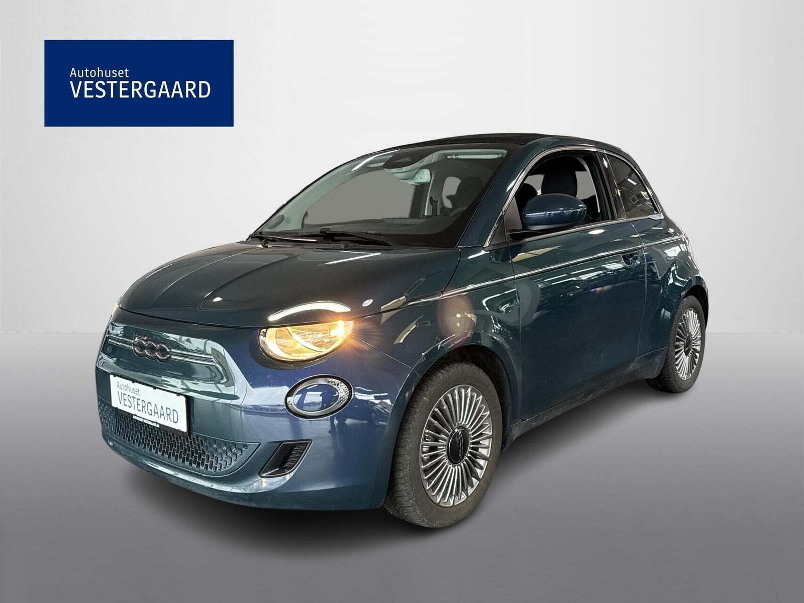 Fiat 500e 42 Icon Cabrio