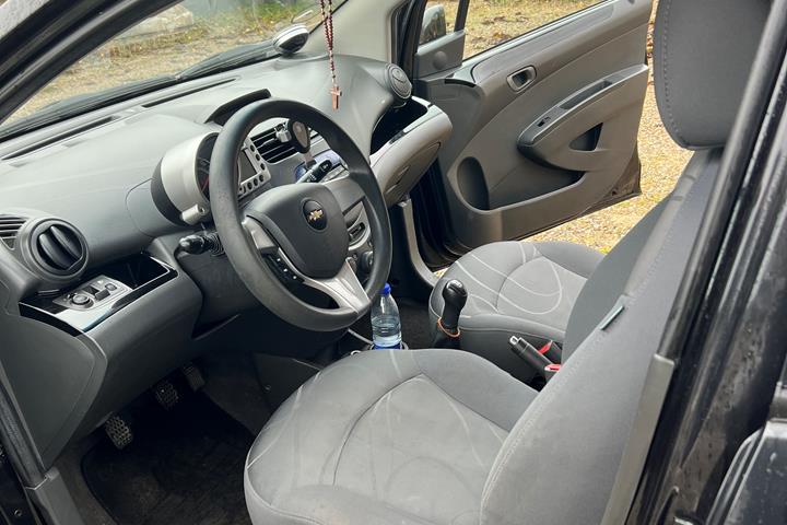Sort Chevrolet Spark fra 2011