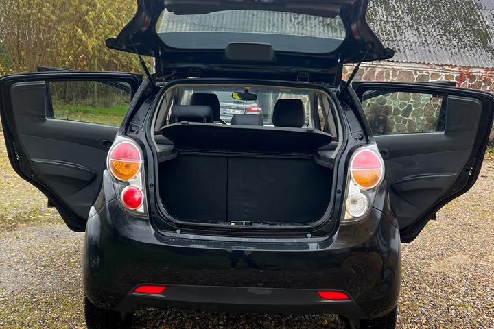 Sort Chevrolet Spark fra 2011