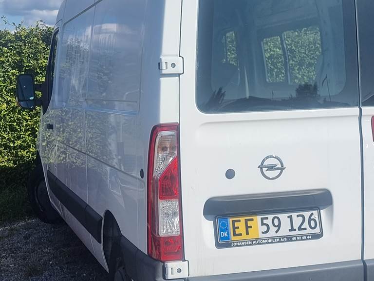 Opel Movano 2,3 CDTi 145HK Kassevogn
