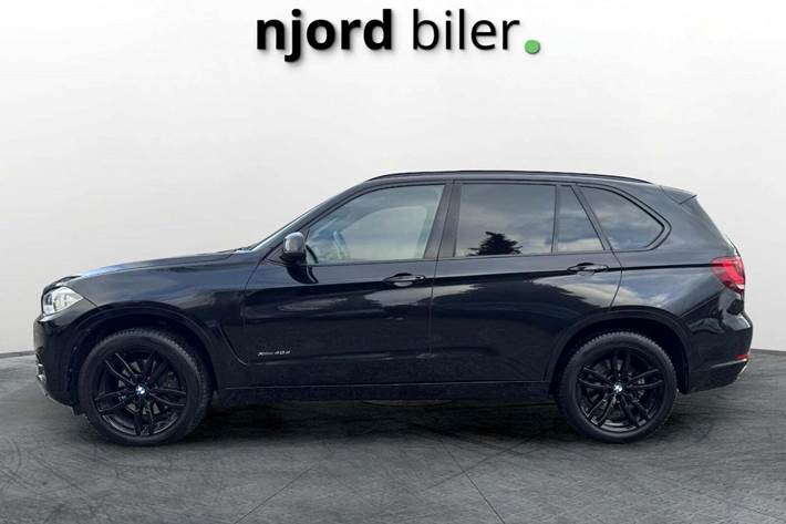 Sort BMW X5 fra 2014