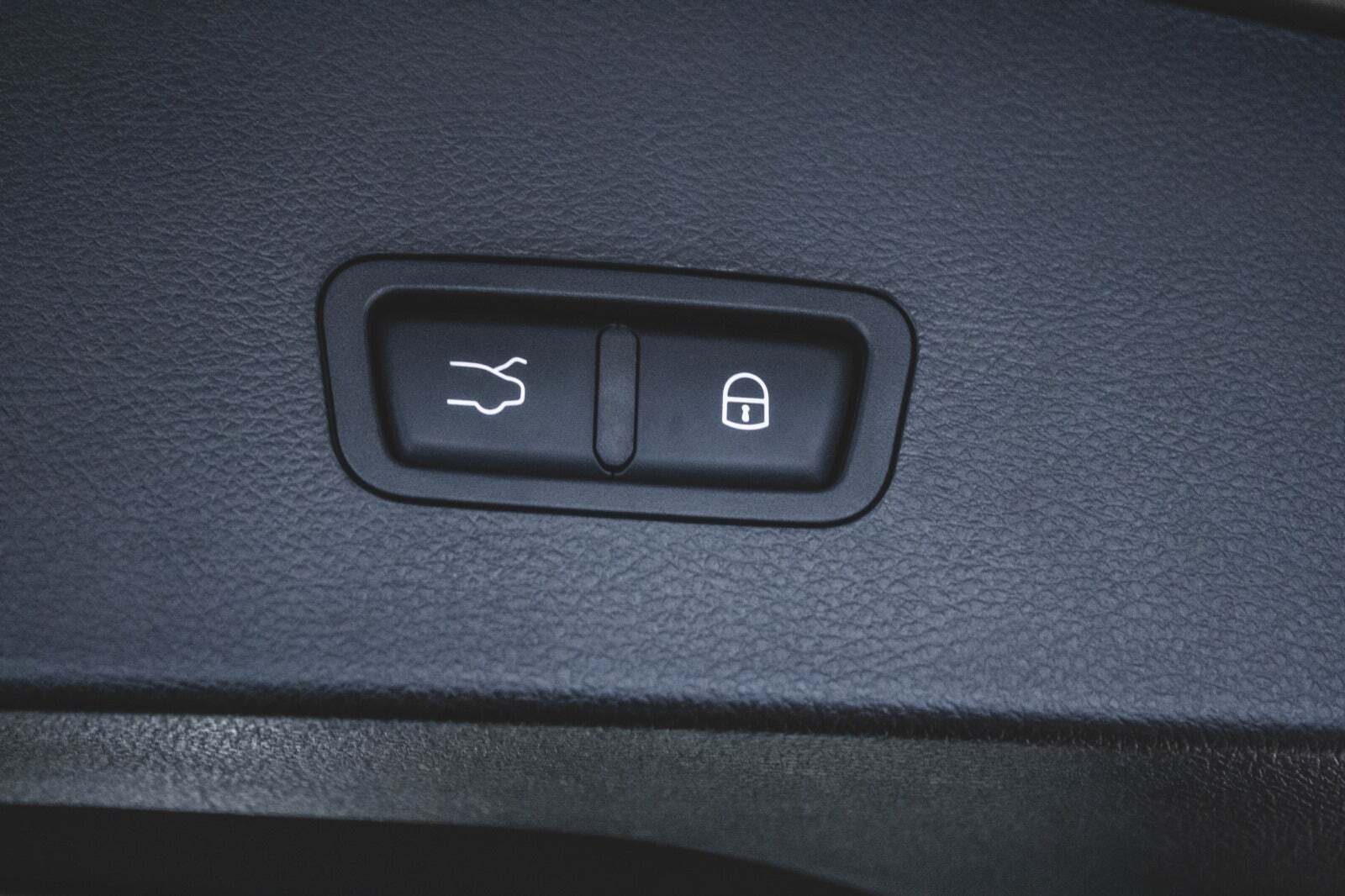 Grå Alfa Romeo Tonale fra 2023