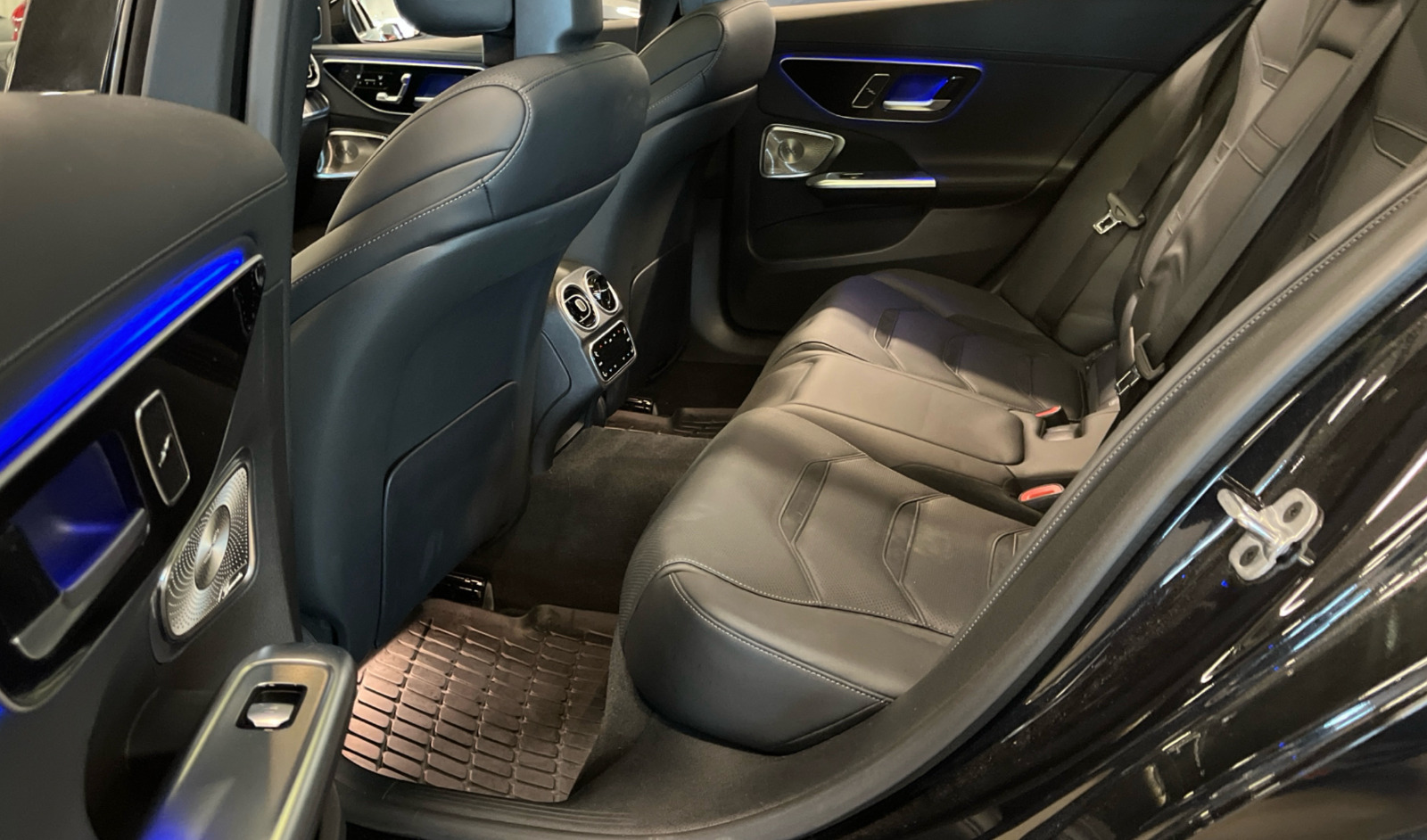 undefined Mercedes C63 fra 2023