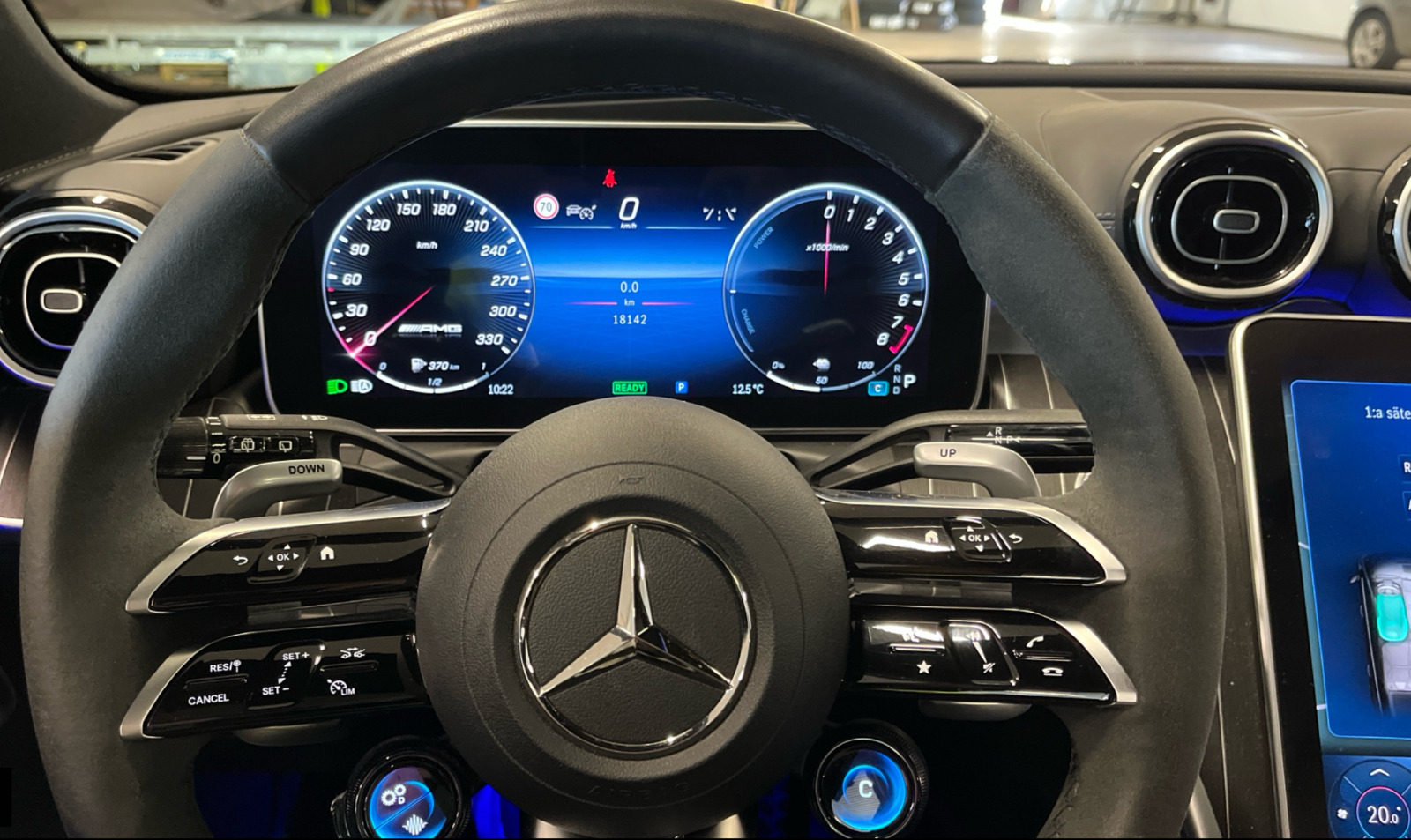 undefined Mercedes C63 fra 2023