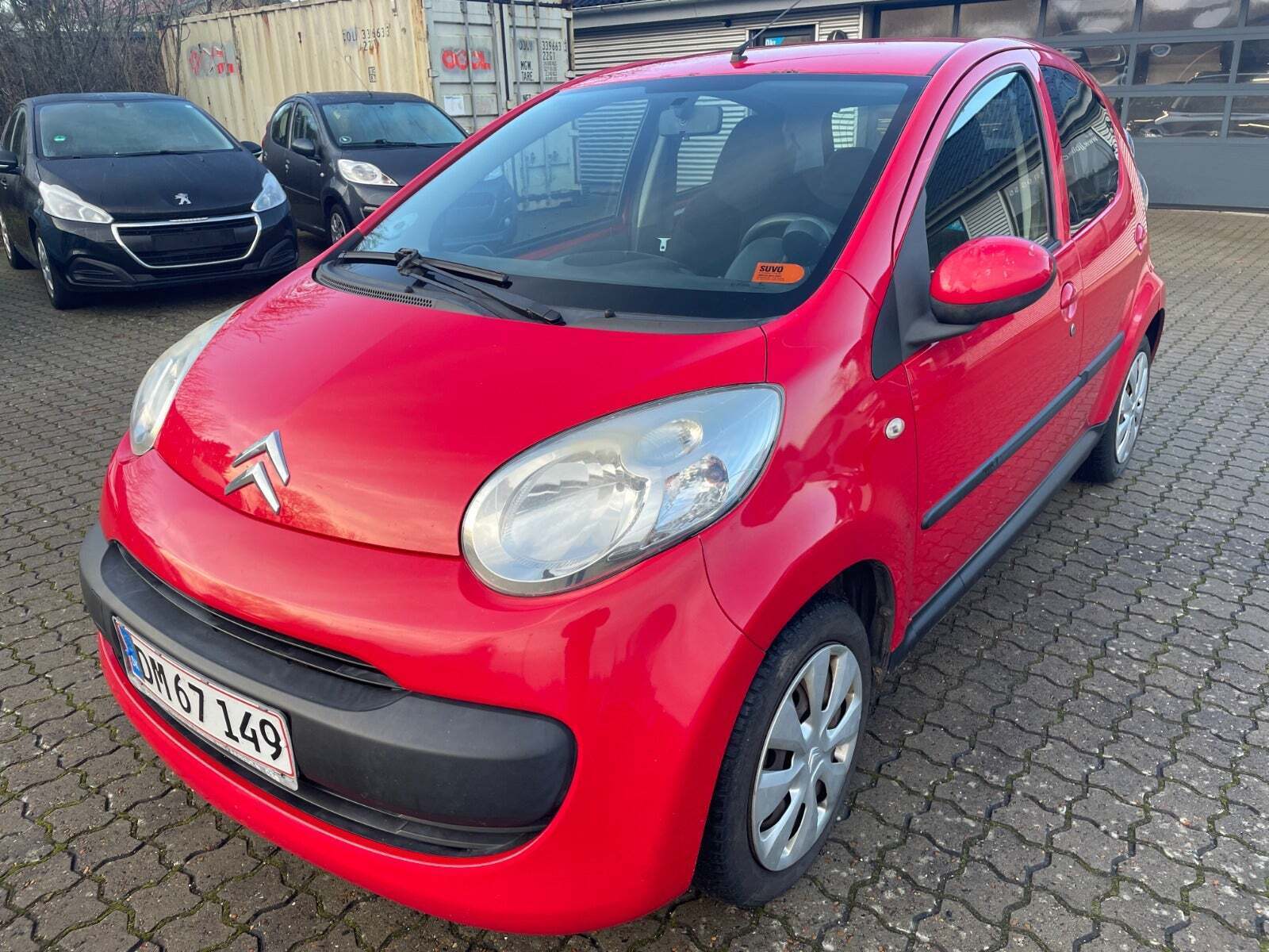 Rød Citroën C1 fra 2008 set udefra