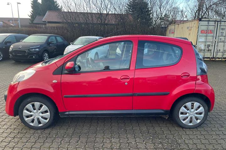 Rød Citroën C1 fra 2008