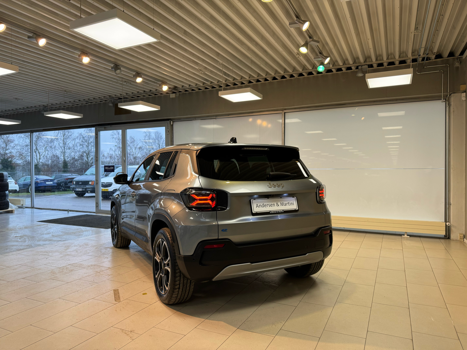 Jeep Avenger EL Summit 156HK 5d Aut.