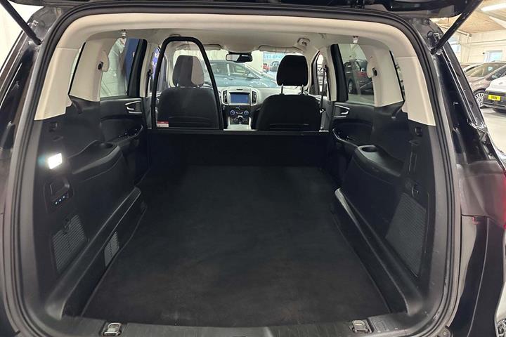 Sort Ford S-MAX fra 2020