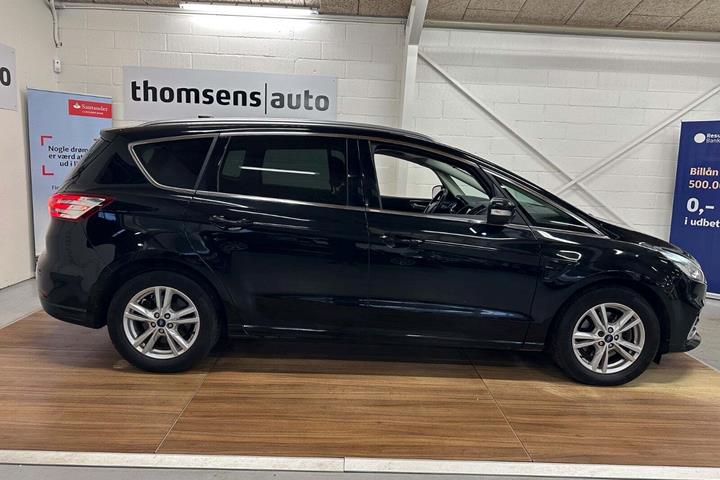Sort Ford S-MAX fra 2020