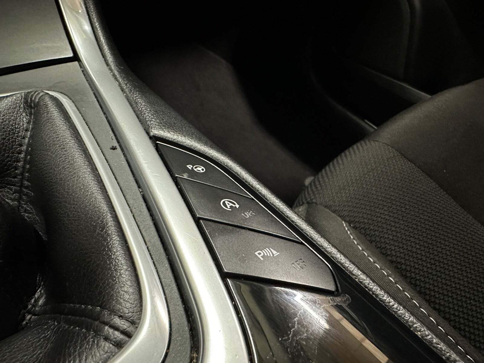 Sort Ford S-MAX fra 2020