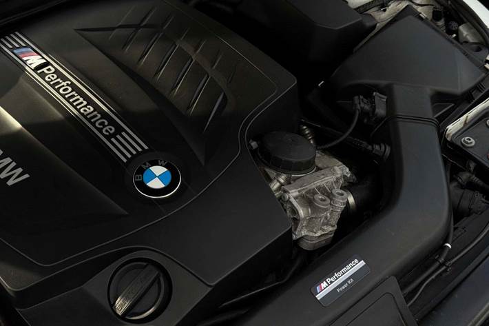 Hvid BMW 435i fra 2014