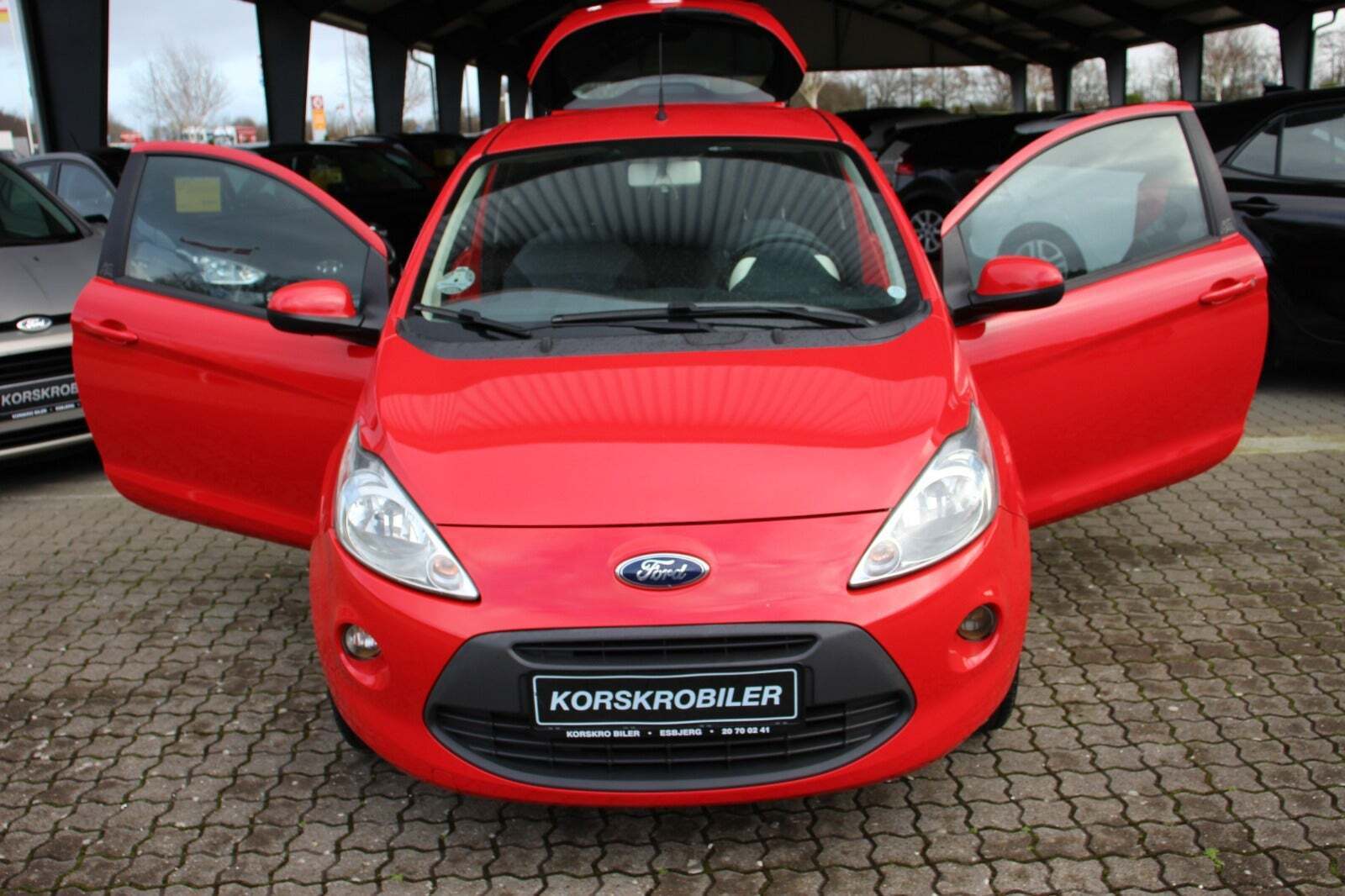 Rød Ford Ka fra 2014