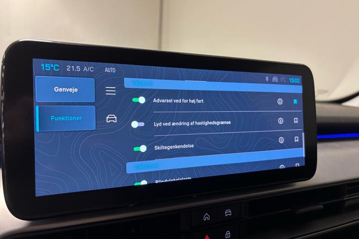 Hvid Jeep Avenger fra 2024