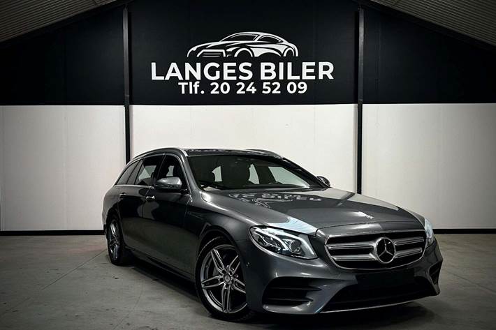 Grå Mercedes E220 d fra 2017 set udefra