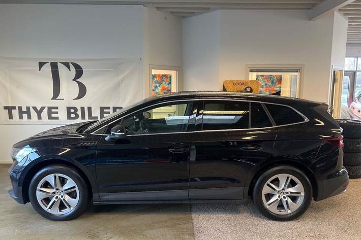 Sort Skoda Enyaq fra 2022