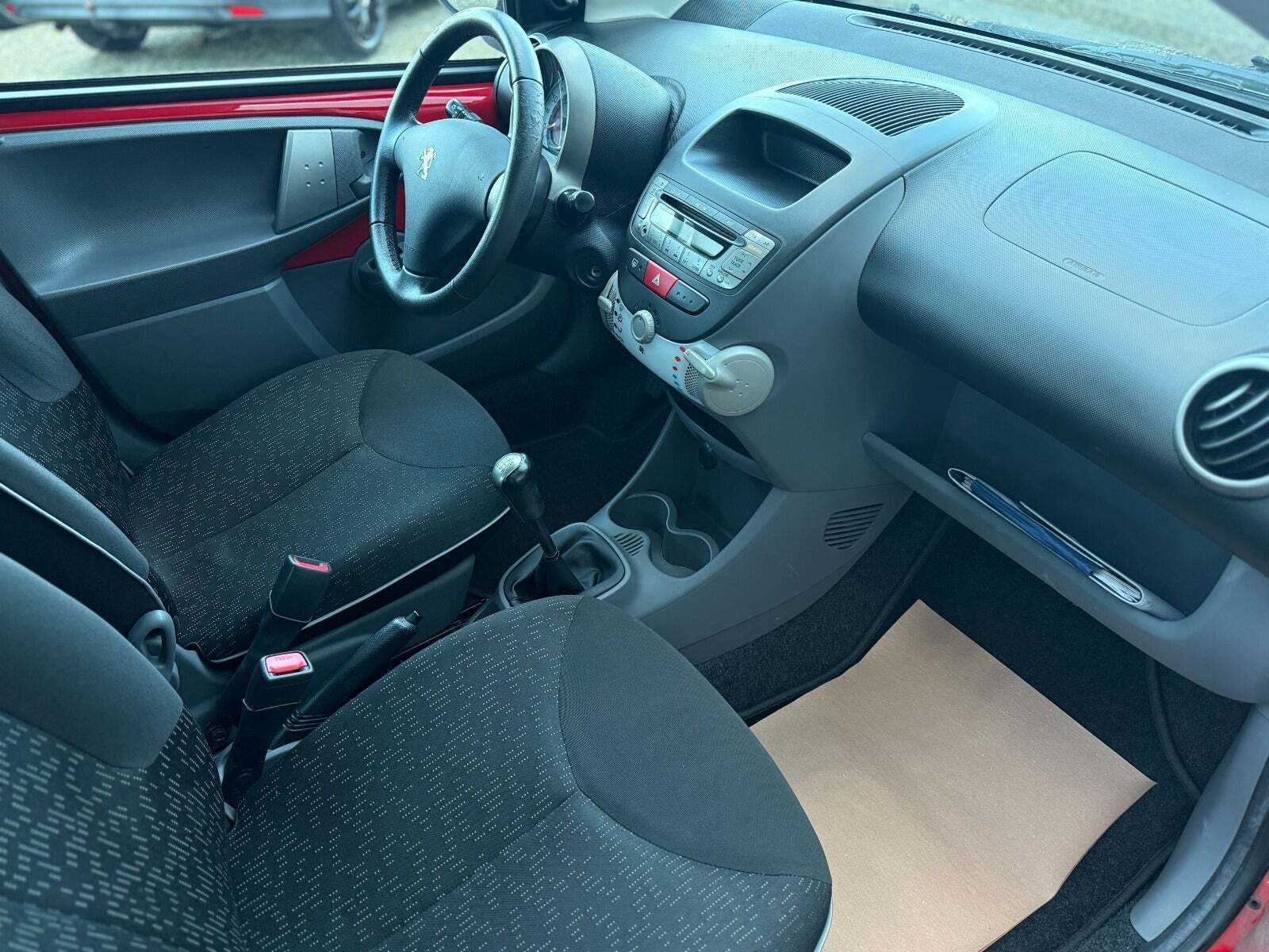 Peugeot 107 1,0 Active