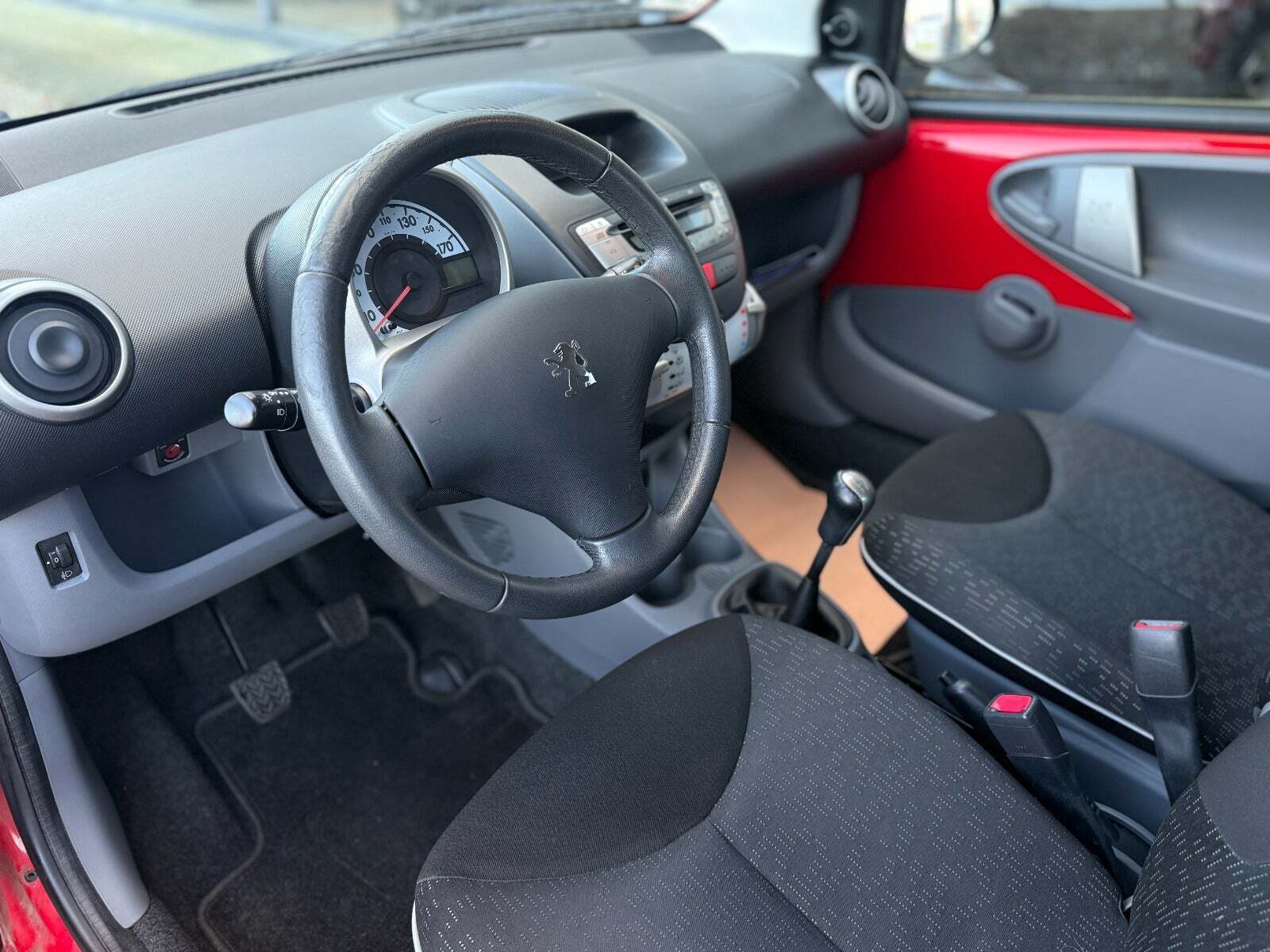 undefined Peugeot 107 fra 2011