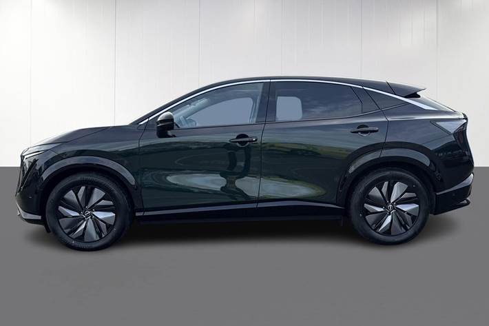 Grøn Nissan Ariya fra 2025