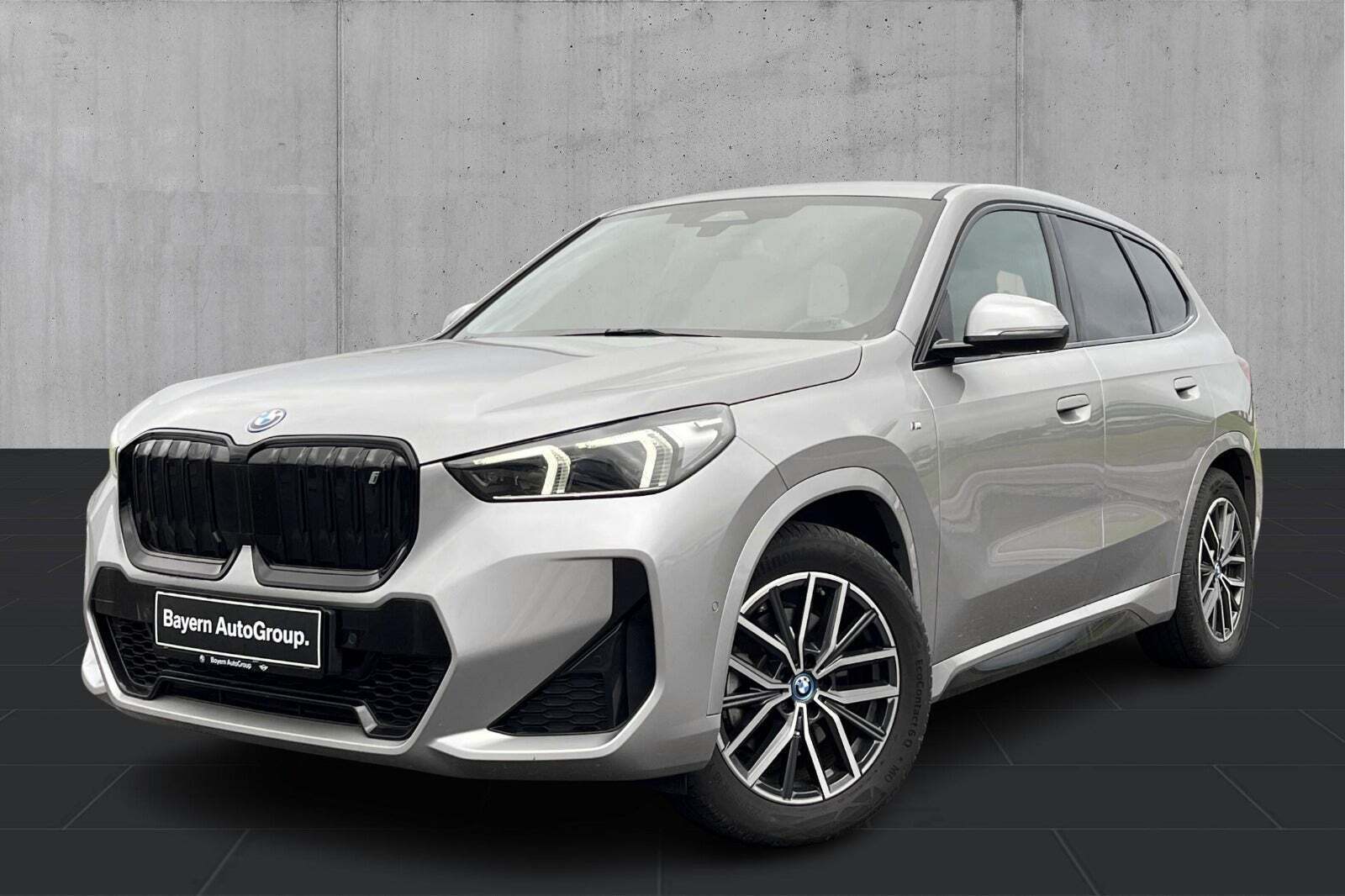 BMW iX1 xDrive30 M-Sport Premium