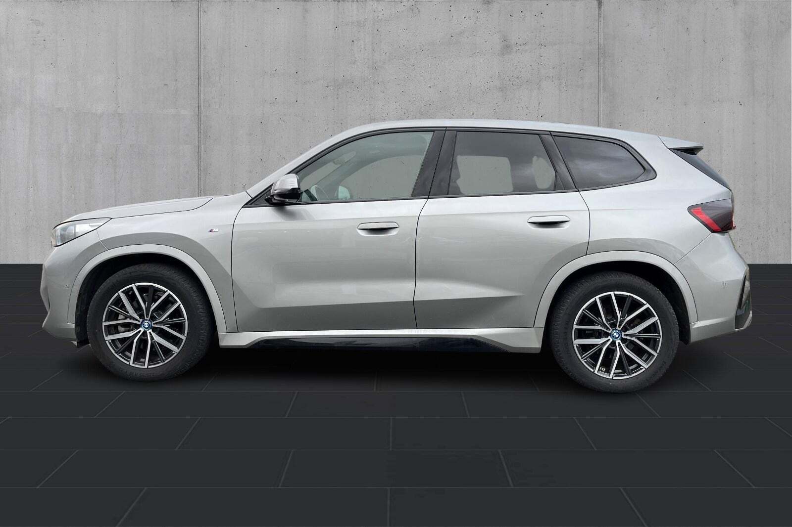 BMW iX1 xDrive30 M-Sport Premium