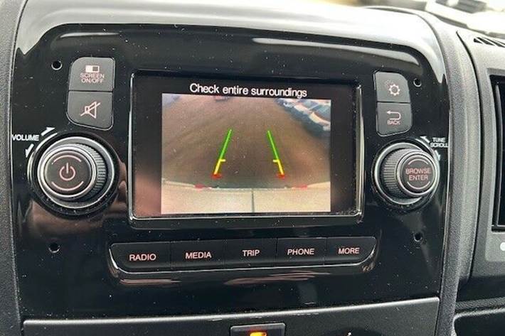 Hvid Citroën Jumper 35+ fra 2021