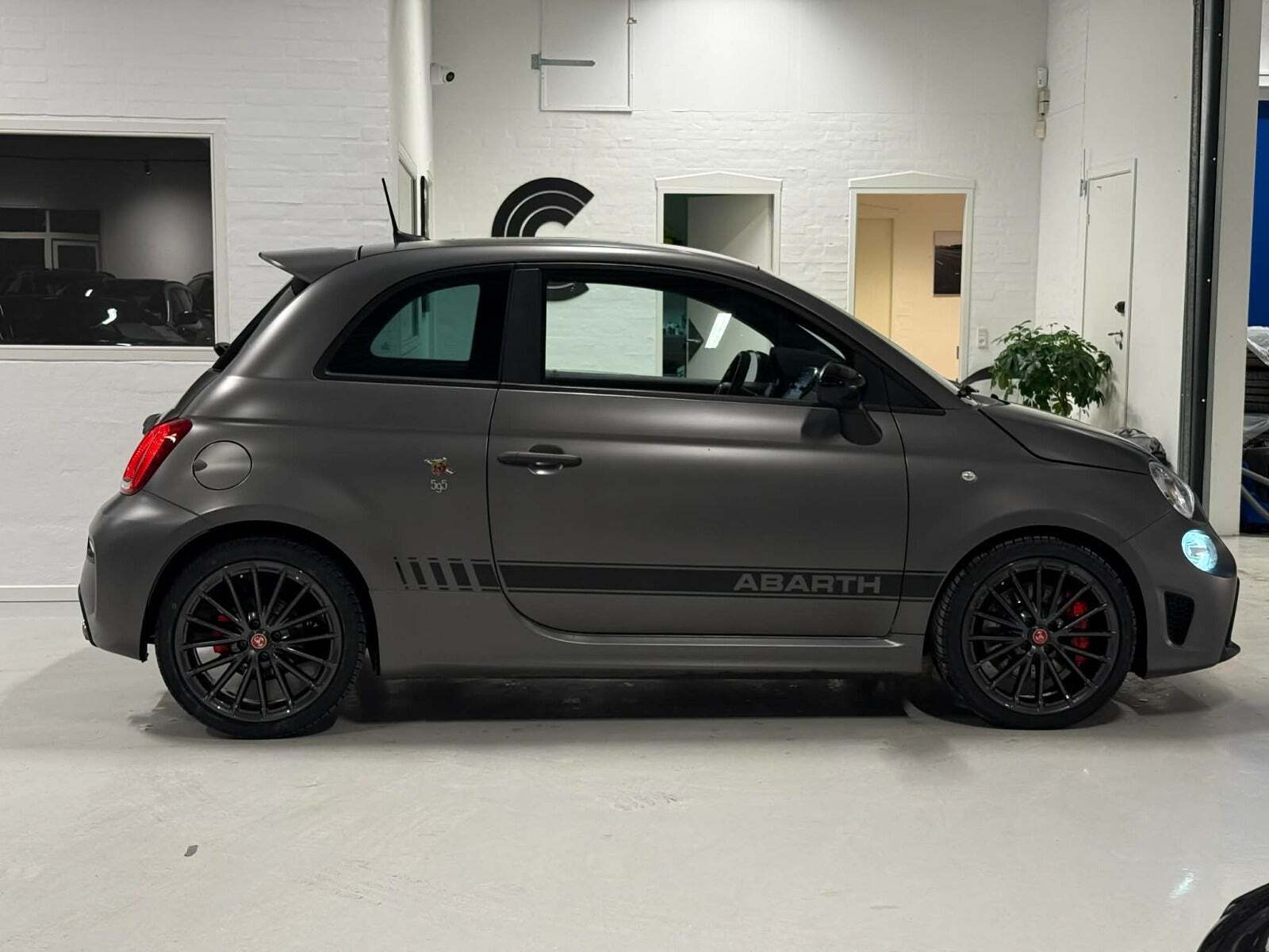 Abarth 595 1,4 T-Jet 180 Competizione