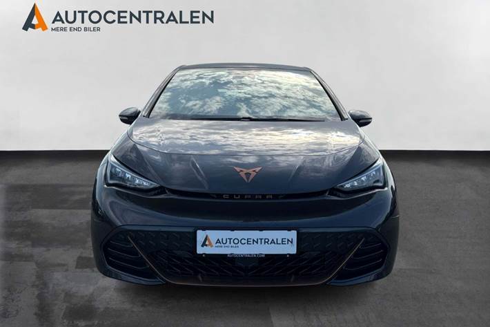 Grå Cupra Born fra 2024