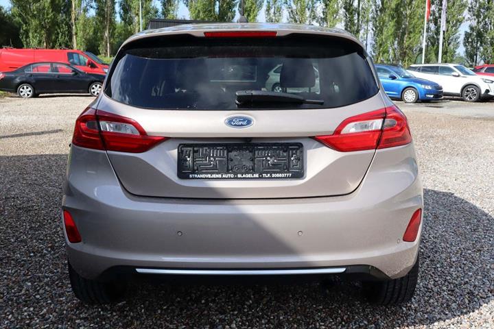 Orange Ford Fiesta fra 2018