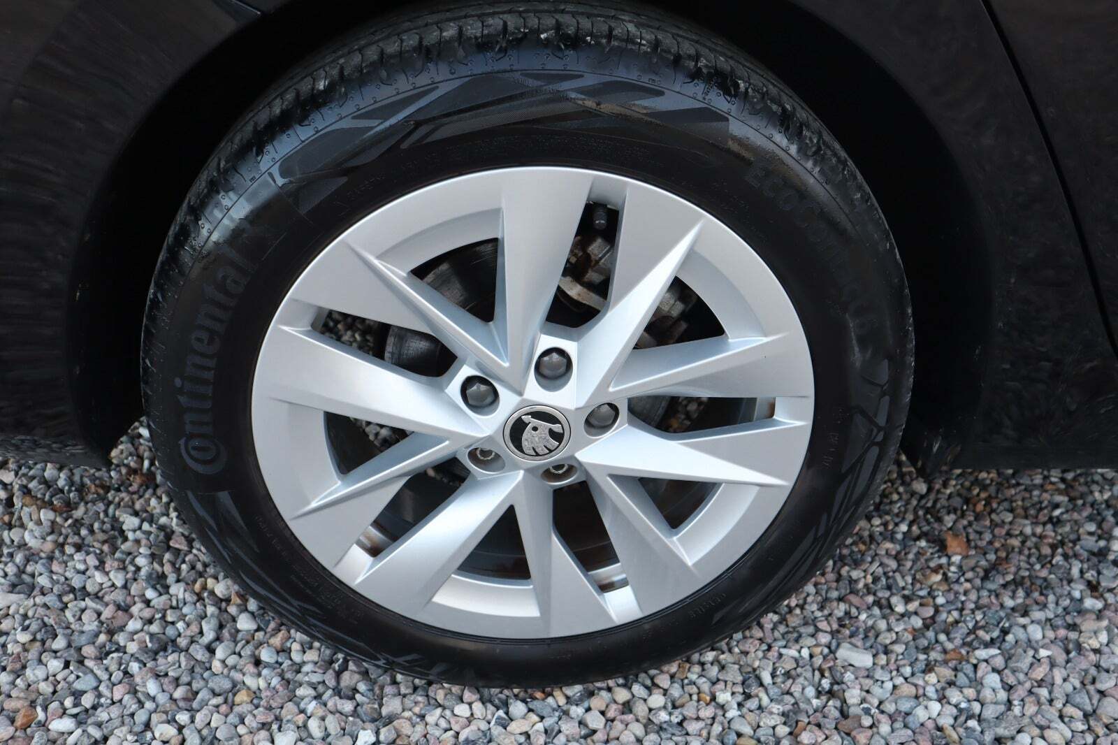 Sort Skoda Octavia fra 2022