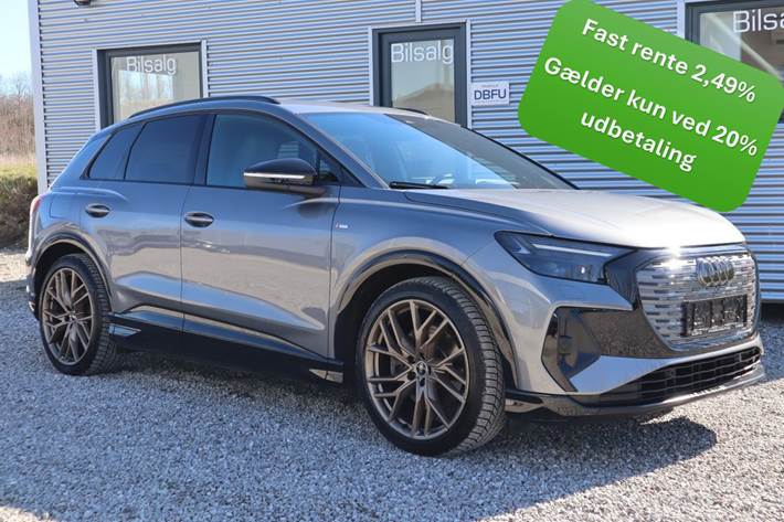Grå Audi Q4 e-tron fra 2022 set udefra