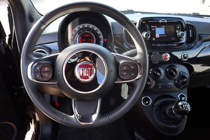 Sort Fiat 500C fra 2020
