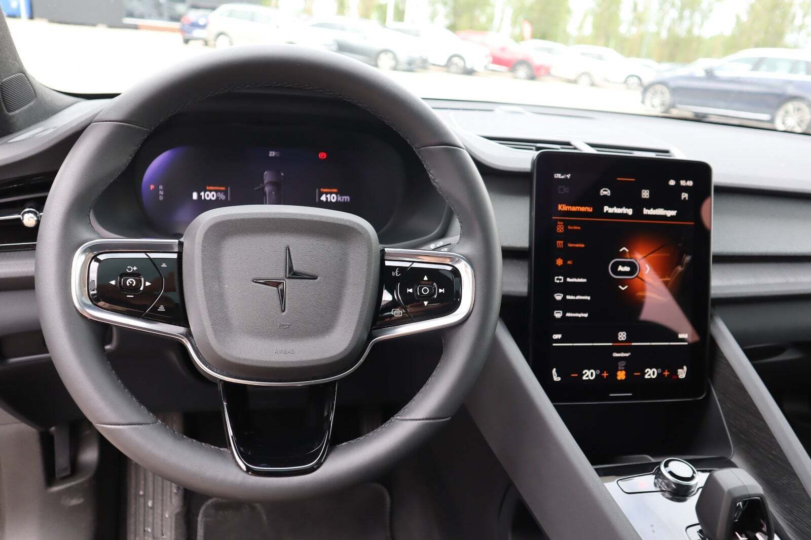 Hvid Polestar 2 fra 2024