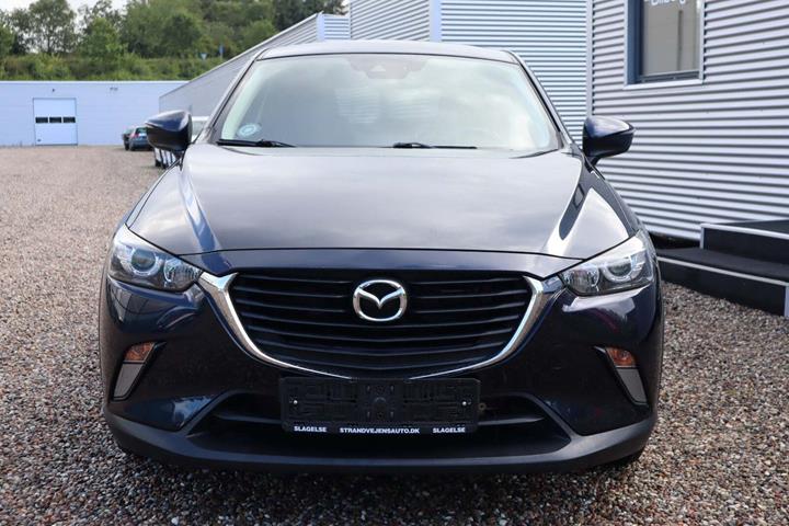 Blå Mazda CX-3 fra 2018